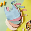 Babador ajustável e impermeável para bebês, feito de silicone macio e comestível para recém-nascidos.